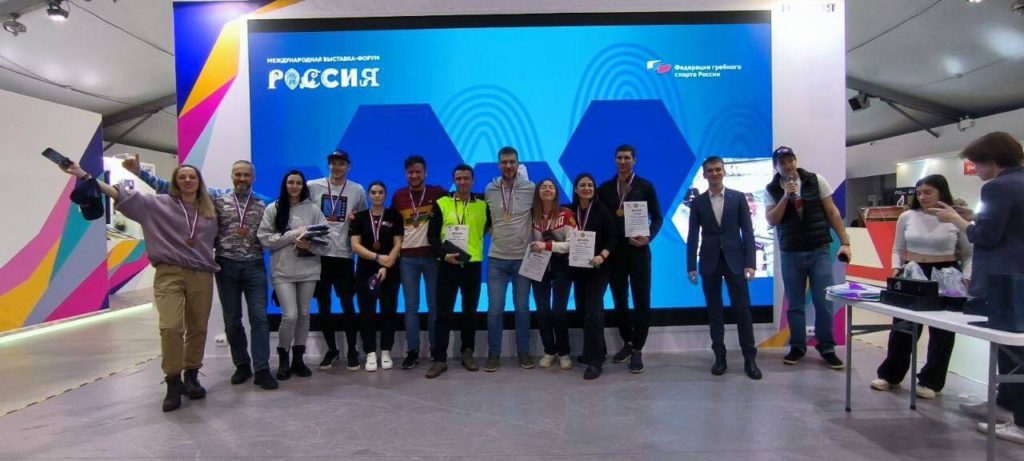 Установлен новый рекорд страны по гребле-индор на 100 000 метров!