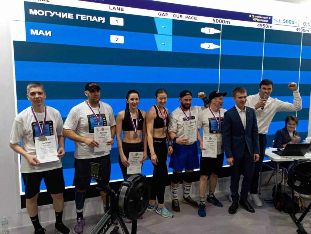 Установлен новый рекорд страны по гребле-индор на 100 000 метров!